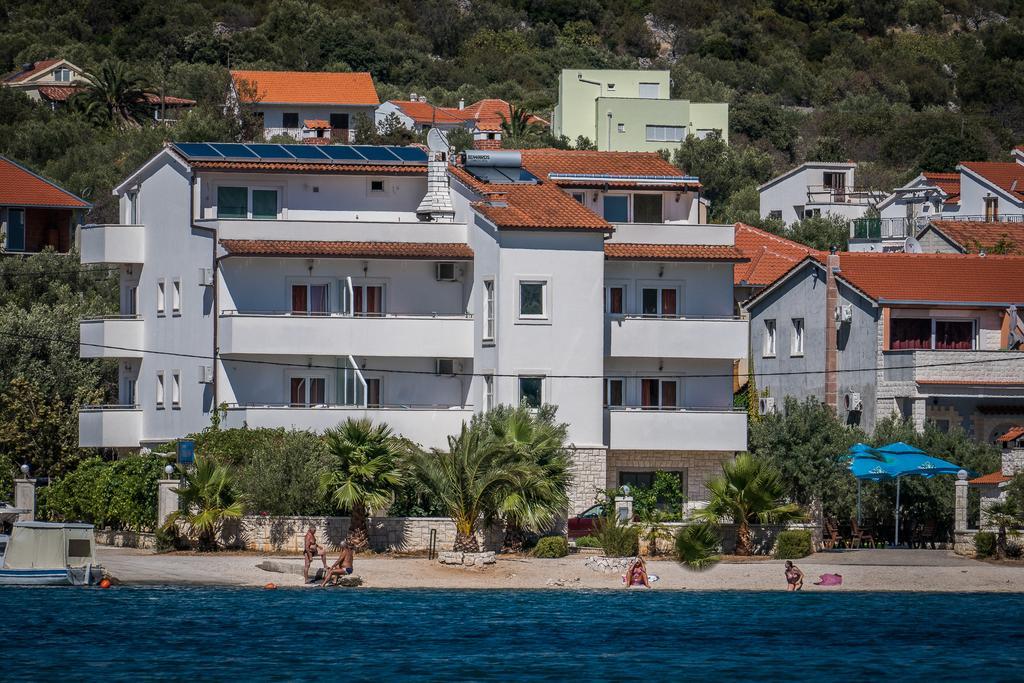 Villa Albatros Vinišće Kültér fotó