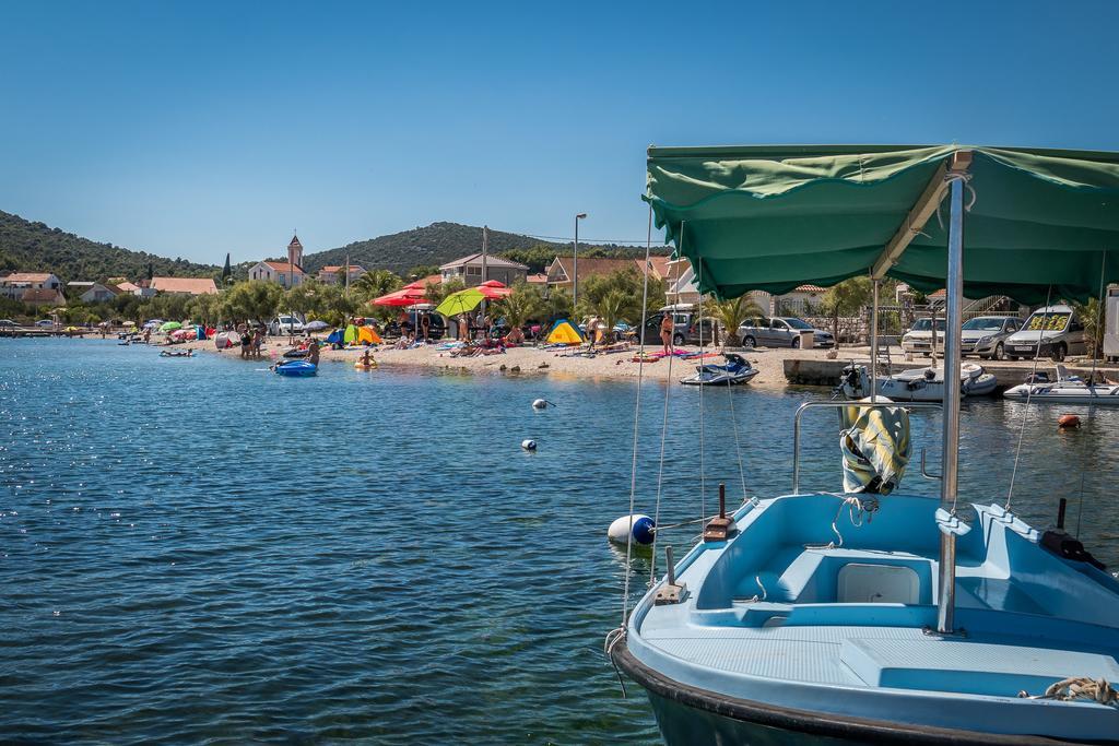 Villa Albatros Vinišće Kültér fotó