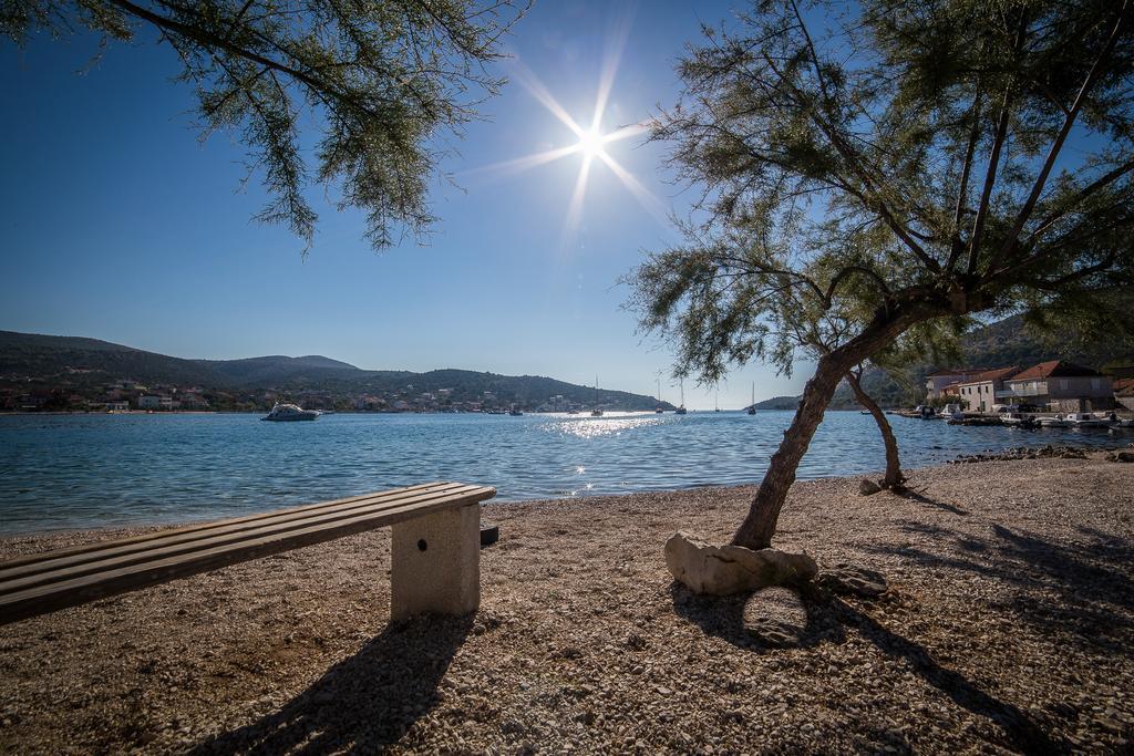 Villa Albatros Vinišće Kültér fotó