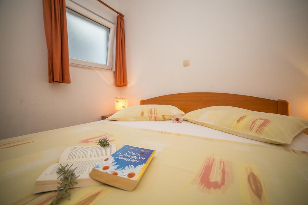Villa Albatros Vinišće Kültér fotó