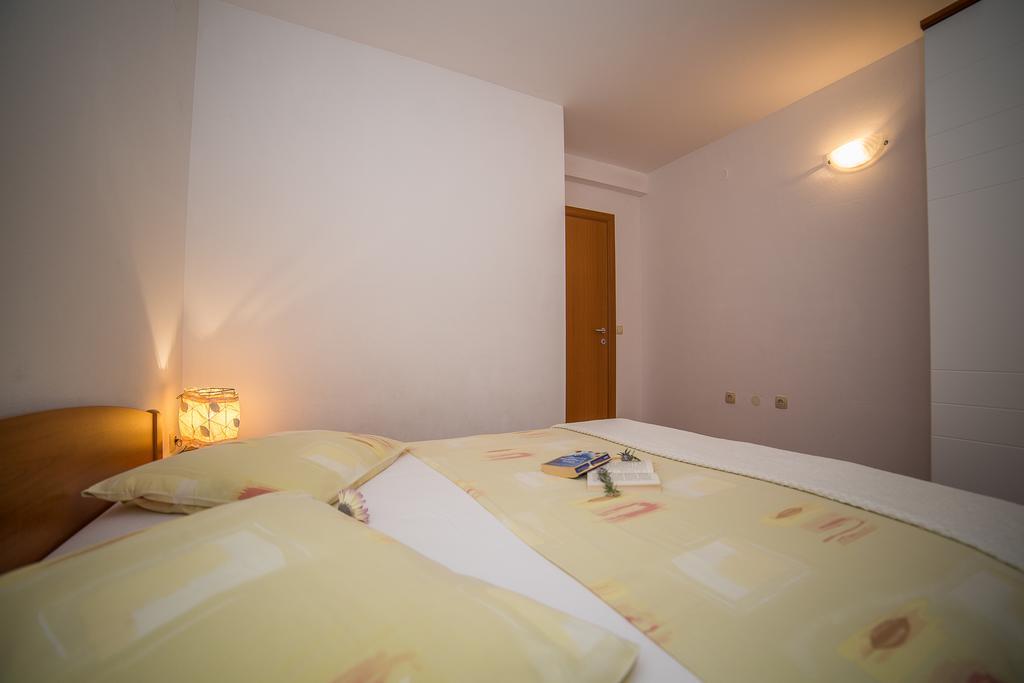 Villa Albatros Vinišće Kültér fotó